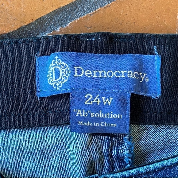 Democracy Ab Technology Elastic Waistband Frayed Hem Distressed Jeans size 24W - Picture 4 of 10